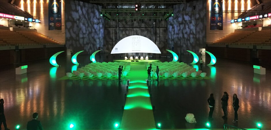 NEW AUDIOVISUAIS